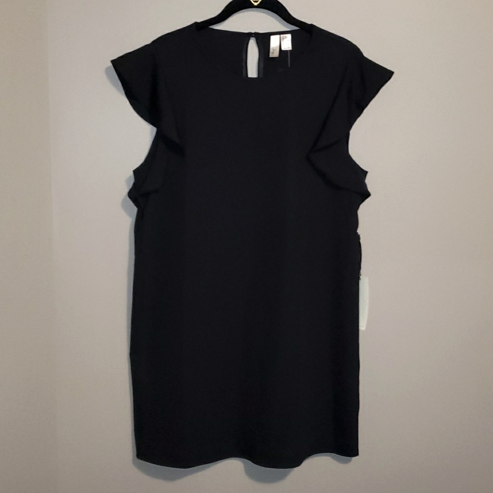 NWT Forever 21 Exclusive Black Dress